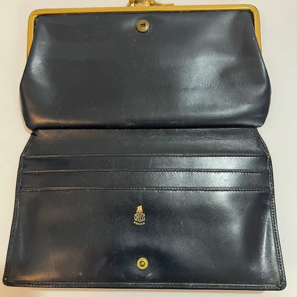 Vintage Mark Cross Navy Clutch Wallet - Picture 7 of 14